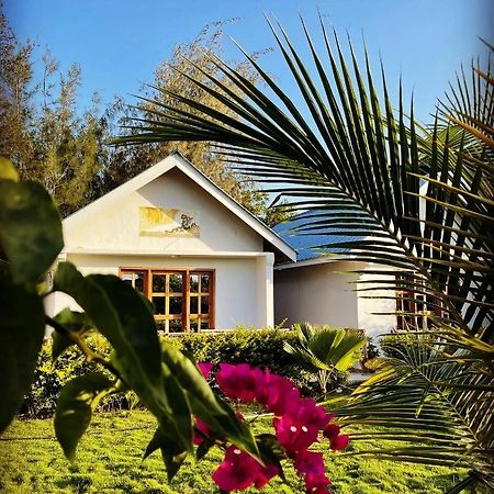 Bed and Breakfast Uroa Getaway Exterior foto