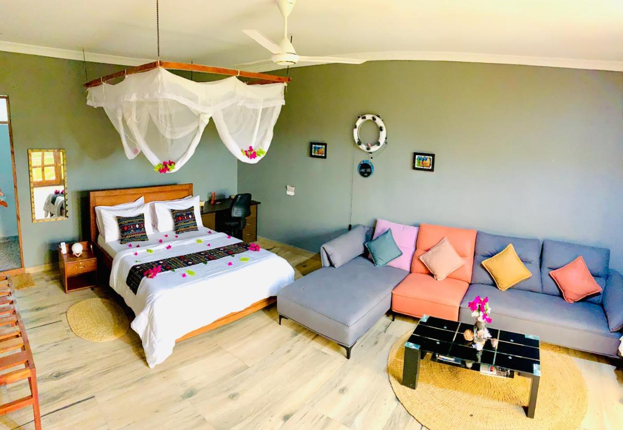 Bed and Breakfast Uroa Getaway Exterior foto