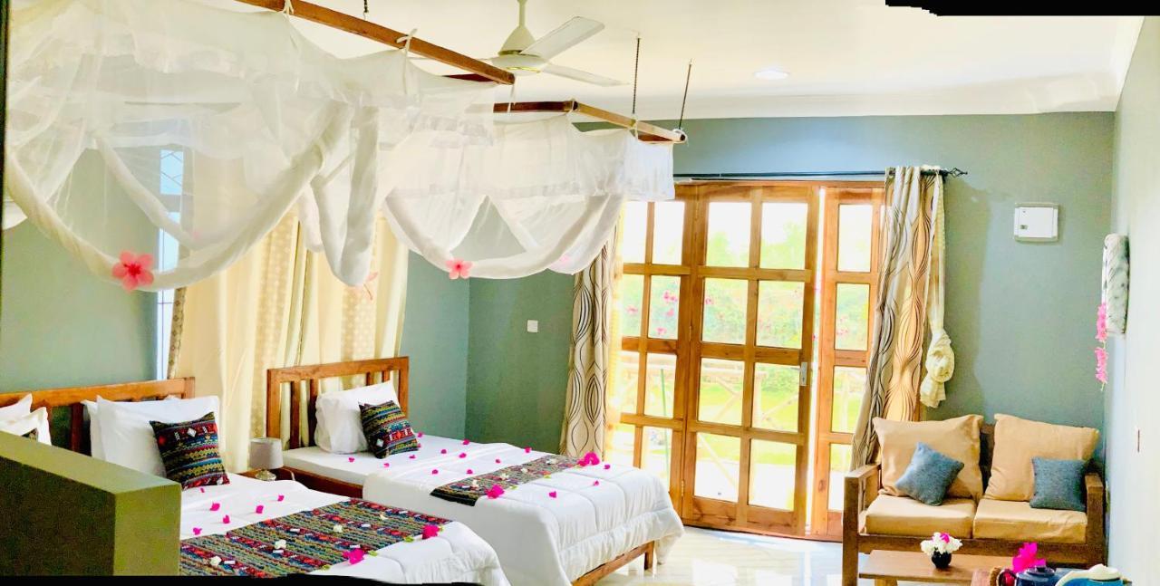 Bed and Breakfast Uroa Getaway Exterior foto